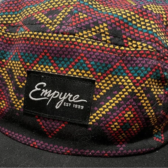 Retro pattern Snapback - Picture 2 of 4